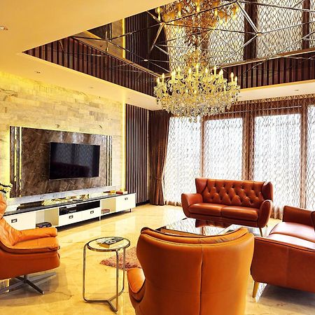 Apartament The Pentouz On 100 Feet Road Indiranagar - An Urban Luxury Retreat Bengaluru Zewnętrze zdjęcie