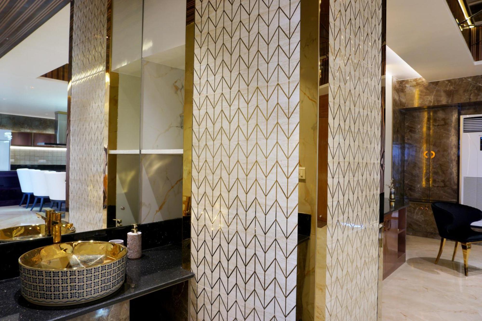 Apartament The Pentouz On 100 Feet Road Indiranagar - An Urban Luxury Retreat Bengaluru Zewnętrze zdjęcie