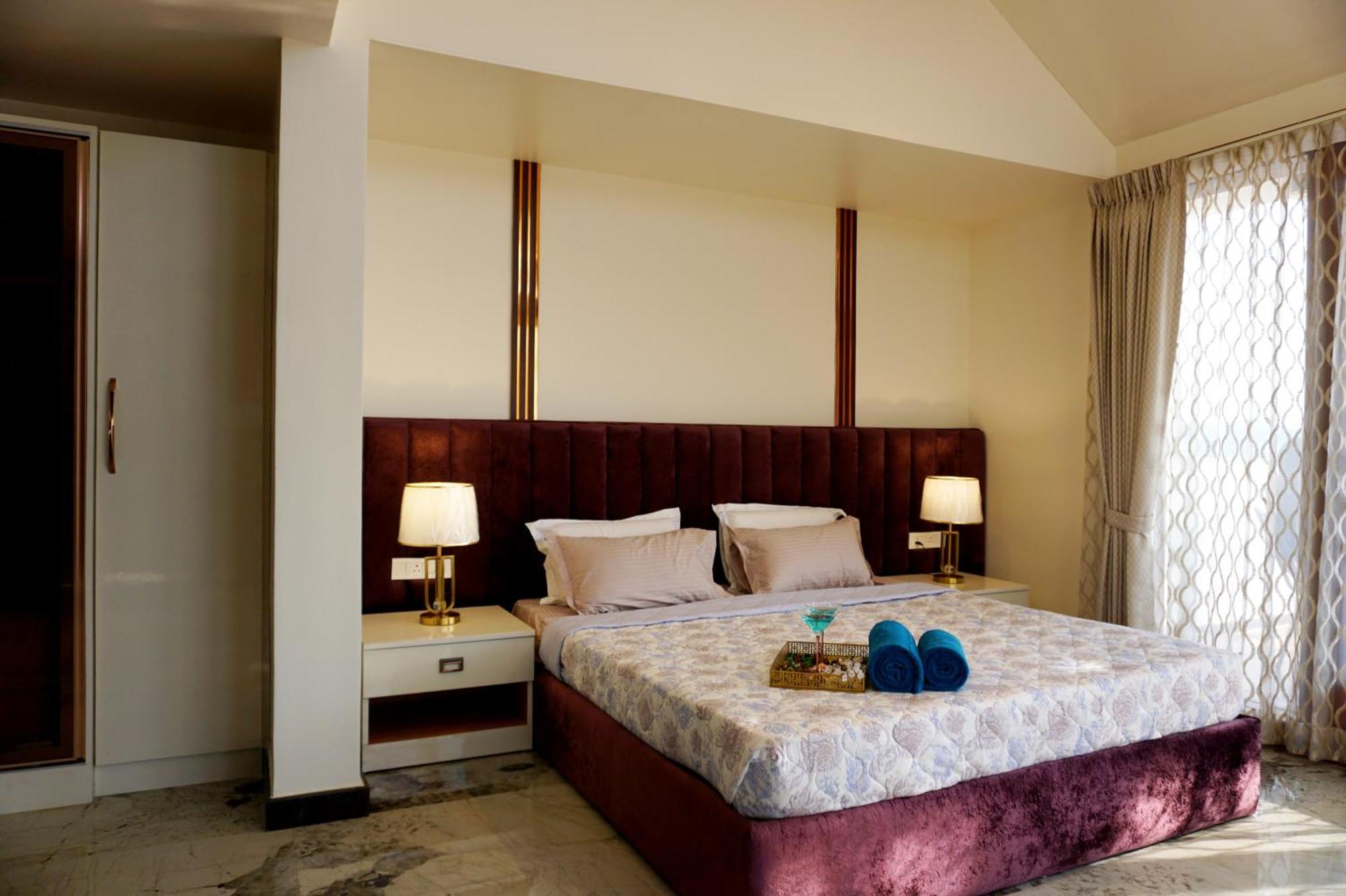 Apartament The Pentouz On 100 Feet Road Indiranagar - An Urban Luxury Retreat Bengaluru Zewnętrze zdjęcie